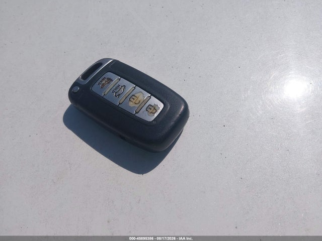 45895386 :رقم المزاد ، 5NPEC4AB5BH318075 vin ، 2011 Hyundai Sonata Se 2.0t مزاد بيع