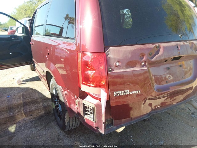 2C4RDGEG5HR738582 Dodge Grand Caravan Gt