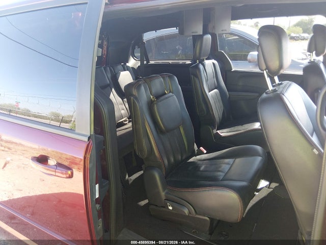 2C4RDGEG5HR738582 Dodge Grand Caravan Gt