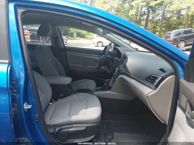 Продажа на аукционе авто 2017 Hyundai Elantra Se, vin: KMHD84LF2HU171981, номер лота: 45895424