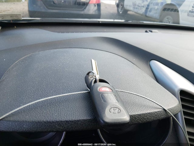KMHD35LH2GU321348 Hyundai ELANTRA GT