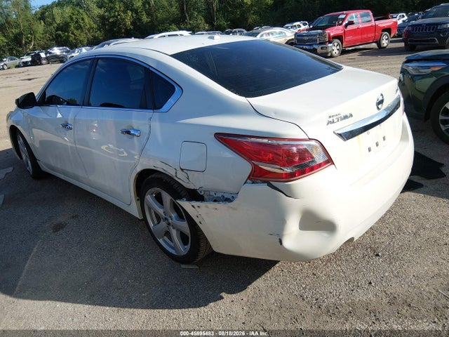 2013 Nissan Altima 3.5 Sv მანქანა იყიდება აუქციონზე, vin: 1N4BL3AP2DN452012, აუქციონის ნომერი: 45895483