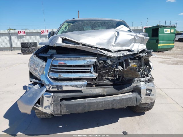 Aukcja sprzedaży 2017 Toyota Tundra Sr5 5.7l V8, vin: 5TFDW5F1XHX646727, numer aukcji: 45895492