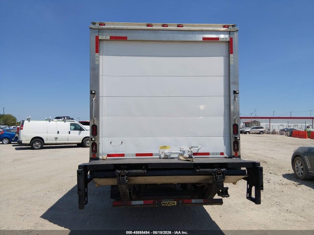Isuzu NPR XD 2018 JALC4W165J7K00368 Image 18