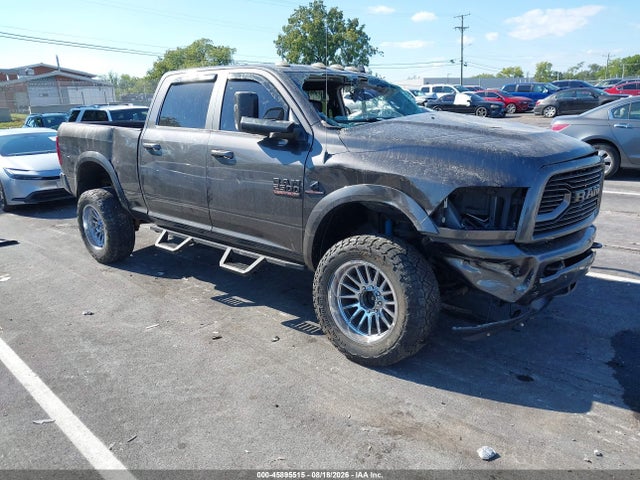 2018 Ram 2500 Laramie  4x4 6'4 Box მანქანა იყიდება აუქციონზე, vin: 3C6UR5FL8JG427159, აუქციონის ნომერი: 45895515