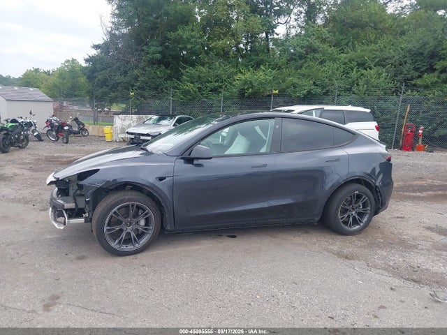 Продажа на аукционе авто 2024 Tesla Model Y Long Range Dual Motor All-wheel Drive, vin: 7SAYGDEE0RA321089, номер лота: 45895555