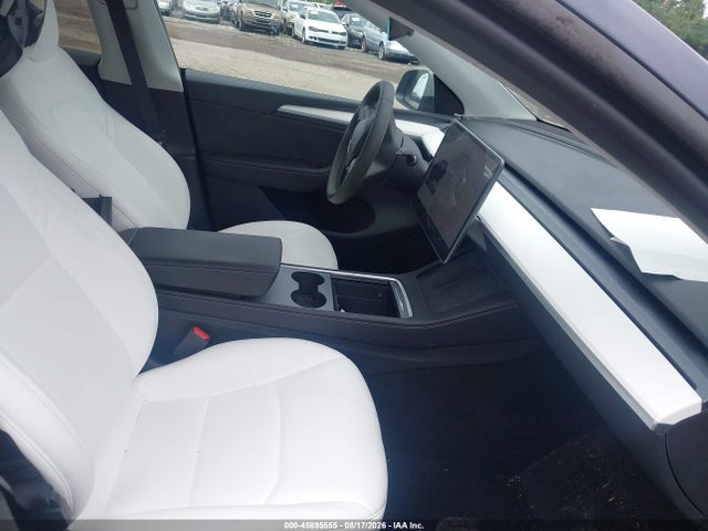 Продажа на аукционе авто 2024 Tesla Model Y Long Range Dual Motor All-wheel Drive, vin: 7SAYGDEE0RA321089, номер лота: 45895555