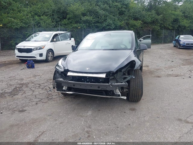 Продажа на аукционе авто 2024 Tesla Model Y Long Range Dual Motor All-wheel Drive, vin: 7SAYGDEE0RA321089, номер лота: 45895555