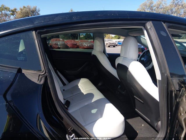 Tesla Model 3 Rear-wheel Drive 2022 5YJ3E1EA2NF354259 Image 8