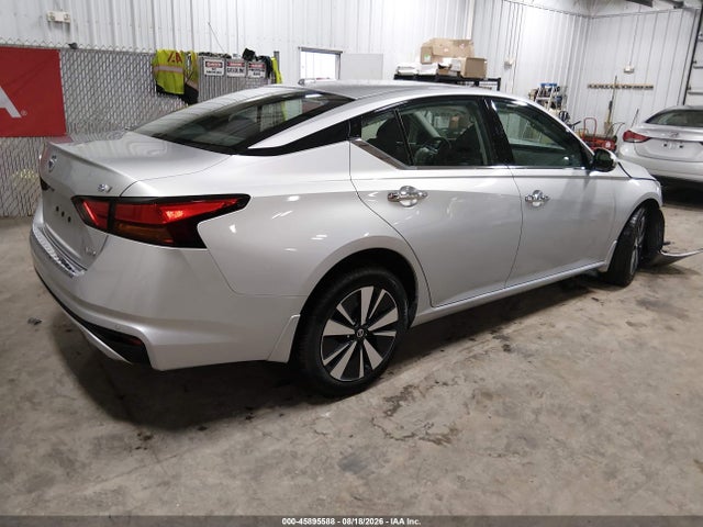 45895588 :رقم المزاد ، 1N4BL4DW4LC185412 vin ، 2020 Nissan Altima Sv Intelligent Awd مزاد بيع
