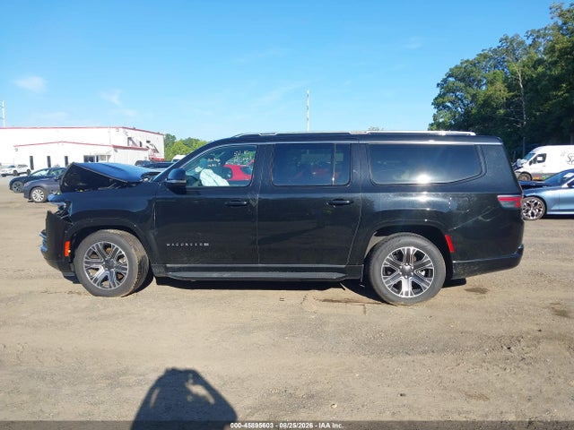 Продажа на аукционе авто 2023 Jeep Wagoneer L Series Ii 4x4, vin: 1C4SJSBP3PS529940, номер лота: 45895603