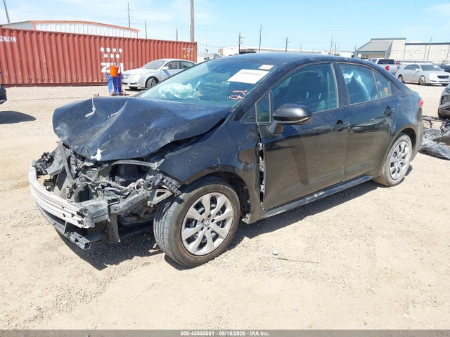 45895661 :رقم المزاد ، 5YFEPMAE3MP258768 vin ، 2021 Toyota Corolla Le مزاد بيع