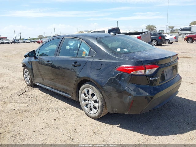 45895661 :رقم المزاد ، 5YFEPMAE3MP258768 vin ، 2021 Toyota Corolla Le مزاد بيع