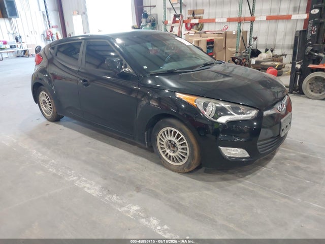 2017 Hyundai Veloster მანქანა იყიდება აუქციონზე, vin: KMHTC6AD0HU322582, აუქციონის ნომერი: 45895715