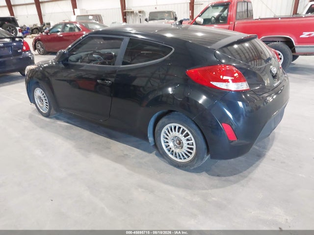 2017 Hyundai Veloster მანქანა იყიდება აუქციონზე, vin: KMHTC6AD0HU322582, აუქციონის ნომერი: 45895715