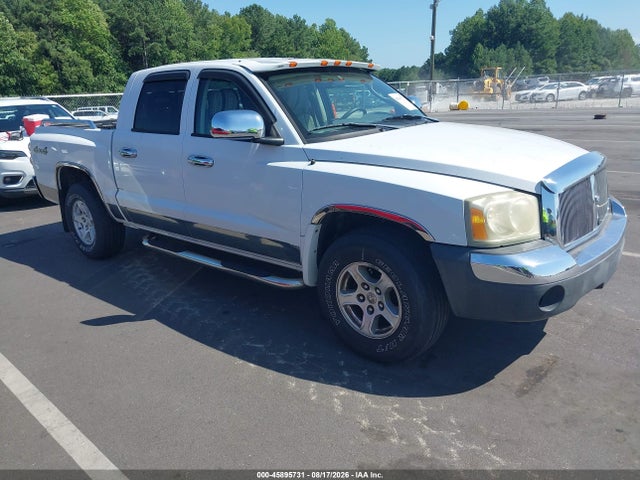 2005 Dodge Dakota Slt მანქანა იყიდება აუქციონზე, vin: 1D7HW48K55S227037, აუქციონის ნომერი: 45895731