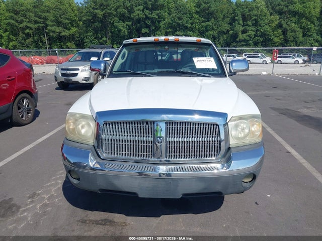 2005 Dodge Dakota Slt მანქანა იყიდება აუქციონზე, vin: 1D7HW48K55S227037, აუქციონის ნომერი: 45895731