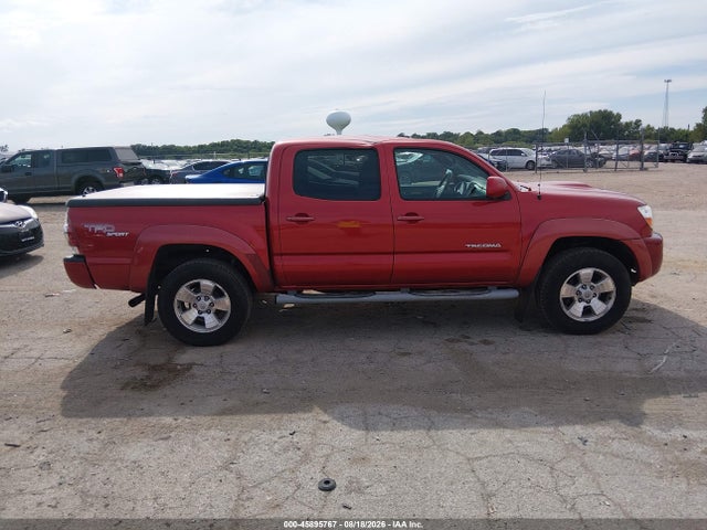2011 Toyota Tacoma Base V6 მანქანა იყიდება აუქციონზე, vin: 3TMLU4EN8BM069595, აუქციონის ნომერი: 45895767