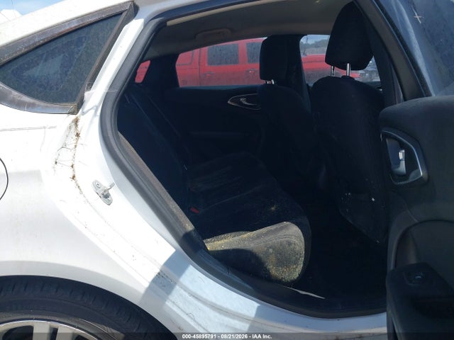 Продаж на аукціоні авто 2015 Chrysler 200 Limited, vin: 1C3CCCABXFN562686, номер лоту: 45895791