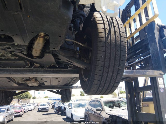 JF2SKAGC1KH595665 Subaru Forester Premium
