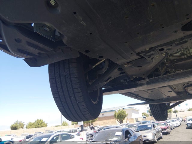 JF2SKAGC1KH595665 Subaru Forester Premium