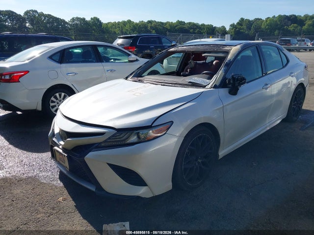 45895815 :رقم المزاد ، 4T1B61HK6KU201945 vin ، 2019 Toyota Camry Xse مزاد بيع