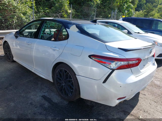 45895815 :رقم المزاد ، 4T1B61HK6KU201945 vin ، 2019 Toyota Camry Xse مزاد بيع