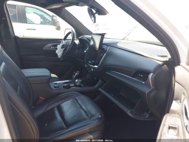 2022 Chevrolet Traverse Awd Lt Leather მანქანა იყიდება აუქციონზე, vin: 1GNEVHKW2NJ115117, აუქციონის ნომერი: 45895833