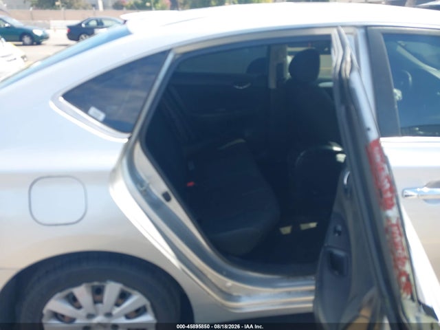 Продаж на аукціоні авто 2018 Nissan Sentra S, vin: 3N1AB7AP7JY244483, номер лоту: 45895850