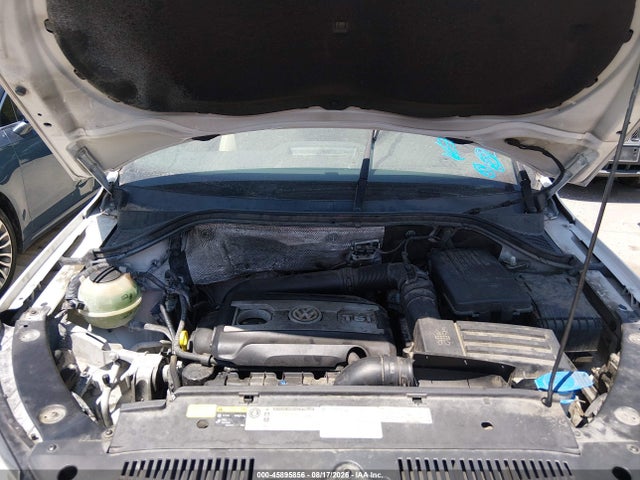 WVGAV7AX2FW607058 Volkswagen TIGUAN SE