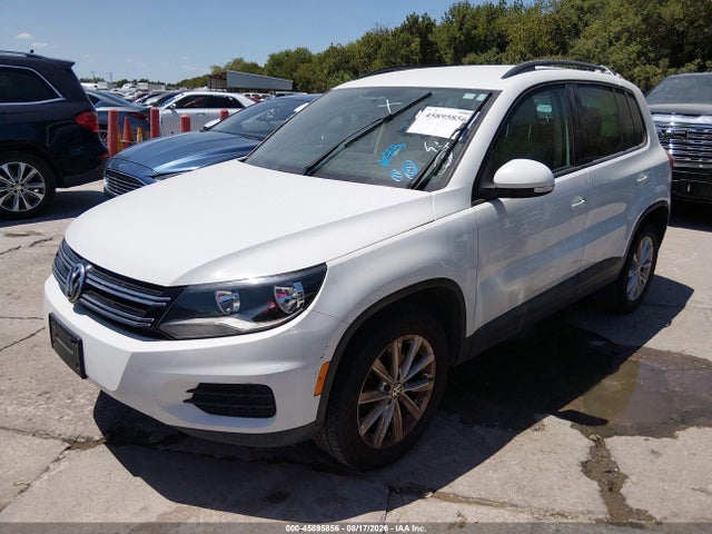 WVGAV7AX2FW607058 Volkswagen TIGUAN SE