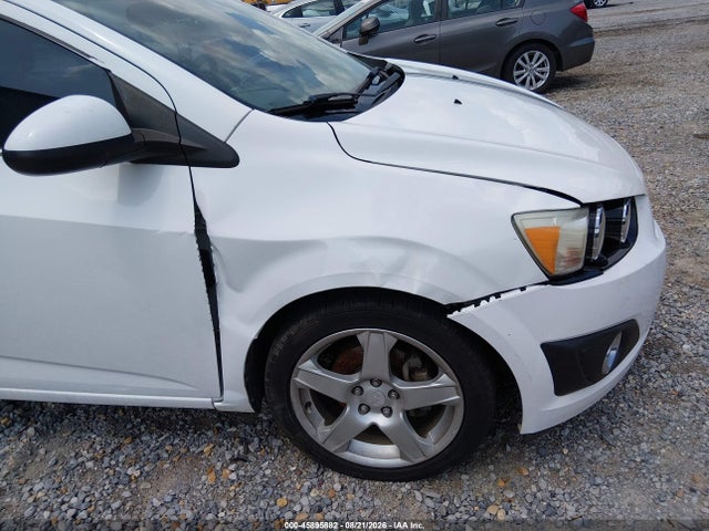 1G1JE6SB5F4130390 Chevrolet Sonic Ltz Auto