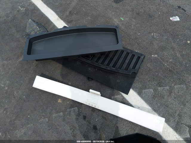 2015 Nissan Rogue Select S მანქანა იყიდება აუქციონზე, vin: JN8AS5MV7FW750586, აუქციონის ნომერი: 45895895