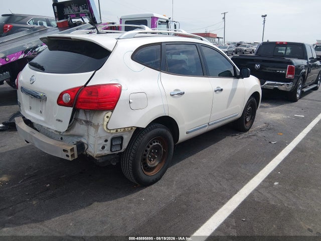2015 Nissan Rogue Select S მანქანა იყიდება აუქციონზე, vin: JN8AS5MV7FW750586, აუქციონის ნომერი: 45895895