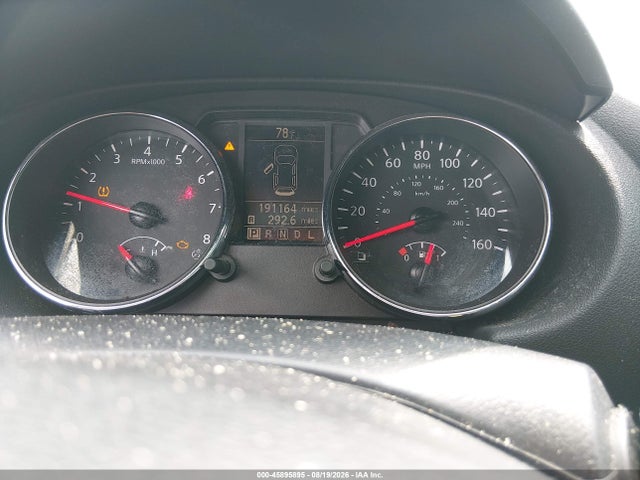 2015 Nissan Rogue Select S მანქანა იყიდება აუქციონზე, vin: JN8AS5MV7FW750586, აუქციონის ნომერი: 45895895