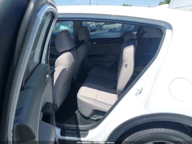 KIA Sportage Lx 2018 KNDPM3ACXJ7435503 Image 8