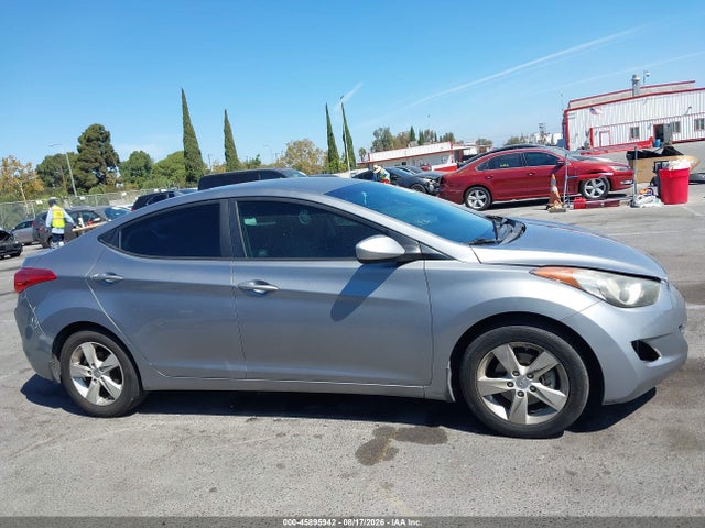 45895942 :رقم المزاد ، KMHDH4AE5DU986289 vin ، 2013 Hyundai Elantra Gls مزاد بيع