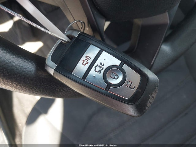 2019 Ford Fusion Hybrid Se მანქანა იყიდება აუქციონზე, vin: 3FA6P0LU2KR139964, აუქციონის ნომერი: 45895944