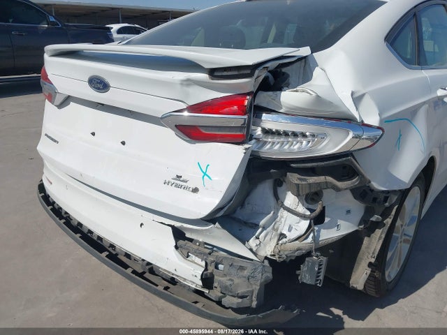 2019 Ford Fusion Hybrid Se მანქანა იყიდება აუქციონზე, vin: 3FA6P0LU2KR139964, აუქციონის ნომერი: 45895944