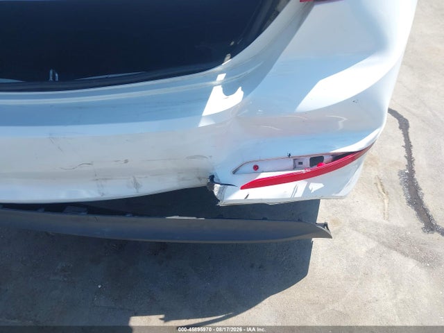 2018 Hyundai Elantra Sel მანქანა იყიდება აუქციონზე, vin: 5NPD84LFXJH367798, აუქციონის ნომერი: 45895970