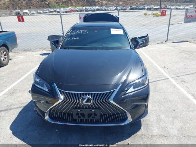 58ACZ1B18MU109968 Lexus ES 350