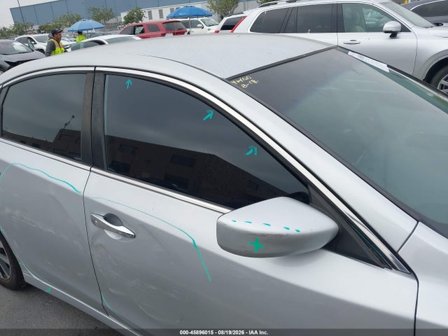 Nissan Altima 2.5 Sv 2018 1N4AL3AP2JC262410 Image 18