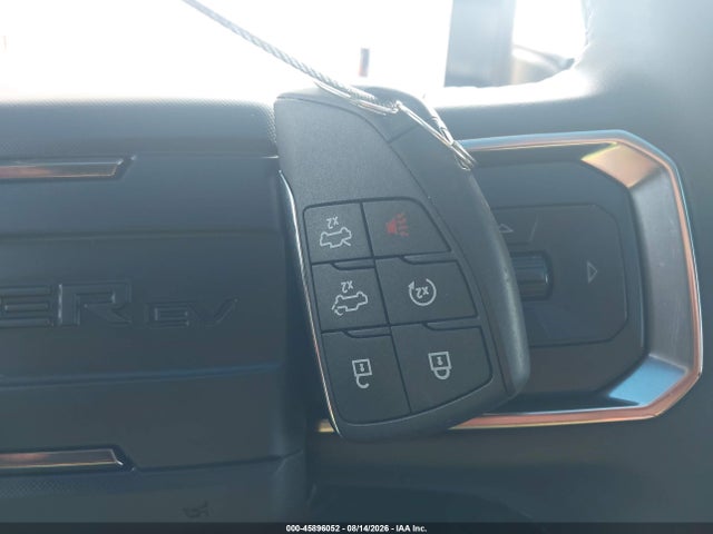 2024 Gmc Hummer Ev Pickup E4wd 2x მანქანა იყიდება აუქციონზე, vin: 1GT10BDD6RU111638, აუქციონის ნომერი: 45896052