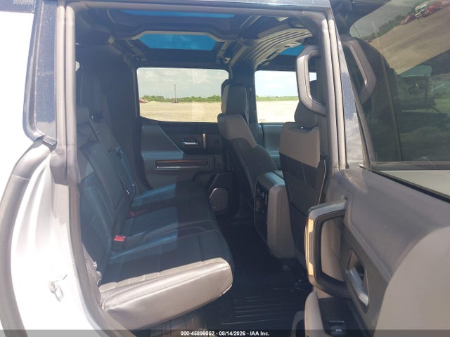 2024 Gmc Hummer Ev Pickup E4wd 2x მანქანა იყიდება აუქციონზე, vin: 1GT10BDD6RU111638, აუქციონის ნომერი: 45896052
