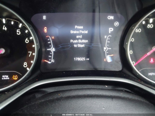 45896072 :رقم المزاد ، 3C4NJDBB6JT150143 vin ، 2018 Jeep Compass Latitude 4x4 مزاد بيع