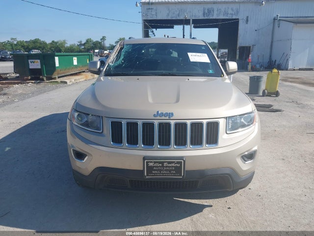 Продаж на аукціоні авто 2015 Jeep Grand Cherokee Laredo, vin: 1C4RJFAG5FC913461, номер лоту: 45896137