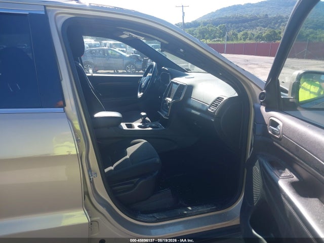 Продаж на аукціоні авто 2015 Jeep Grand Cherokee Laredo, vin: 1C4RJFAG5FC913461, номер лоту: 45896137