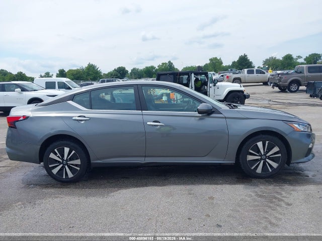 Продаж на аукціоні авто 2021 Nissan Altima Sv Intelligent Awd, vin: 1N4BL4DW4MN396020, номер лоту: 45896153