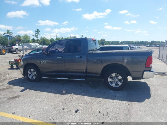 45896176 :رقم المزاد ، 1C6RR6GTXFS761591 vin ، 2015 Ram 1500 Slt مزاد بيع