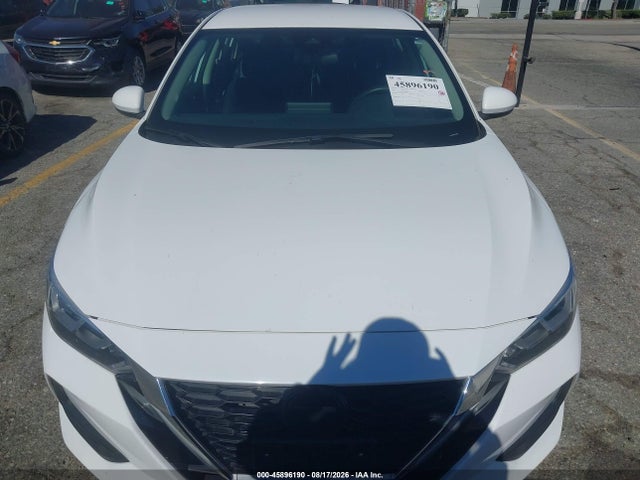 3N1AB8BV2NY286827 Nissan Sentra S Xtronic Cvt